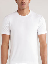 CHÉ Studios Crew Neck T-Shirt with TENCEL™ Fibers White | Men
