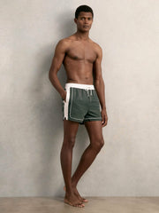 Colour-Block Piped-Trim Swim Shorts Dark Green/White | Men