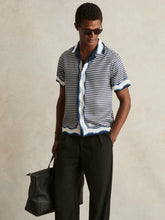 Geometric-Print Cuban-Collar Shirt White/Navy | Men