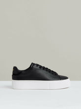 Leather Low-Top Trainers Black | Women