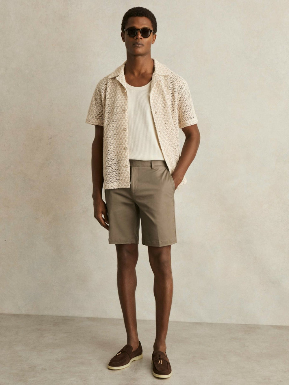 Oe Hampton Cotton Chino Shorts with Stretch Taupe | Men