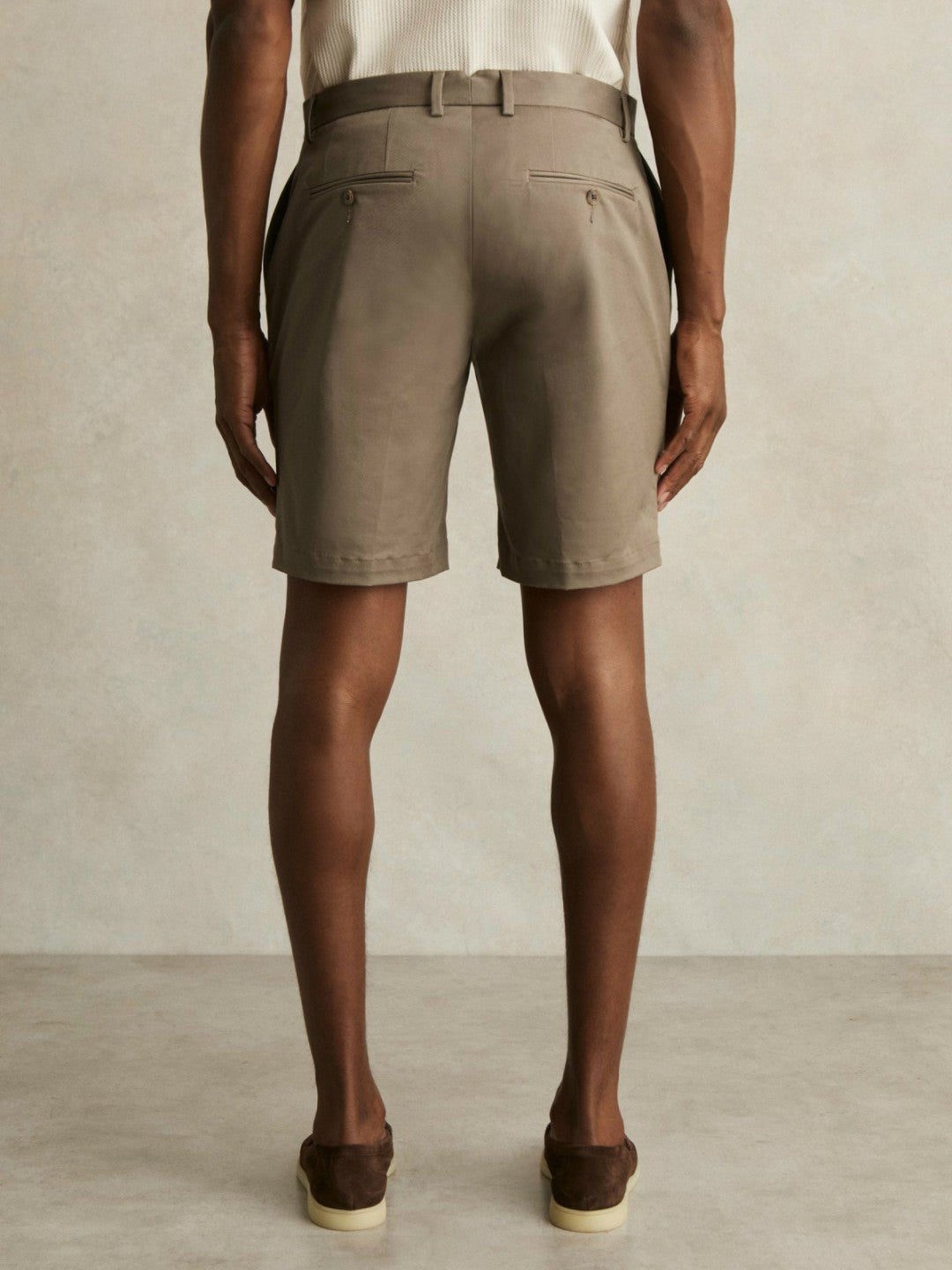 Oe Hampton Cotton Chino Shorts with Stretch Taupe | Men