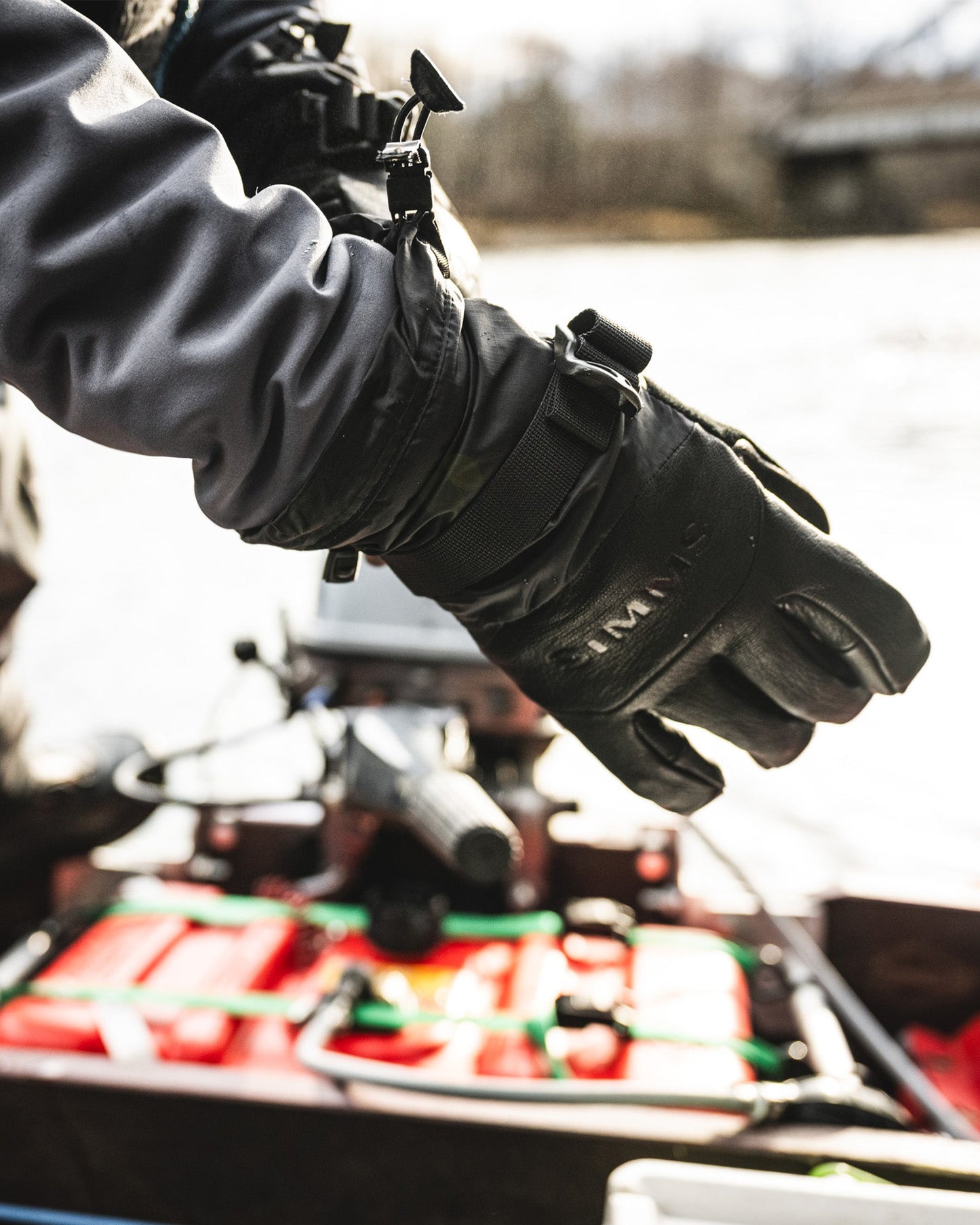 Simms Guide Insulated Glove For Men