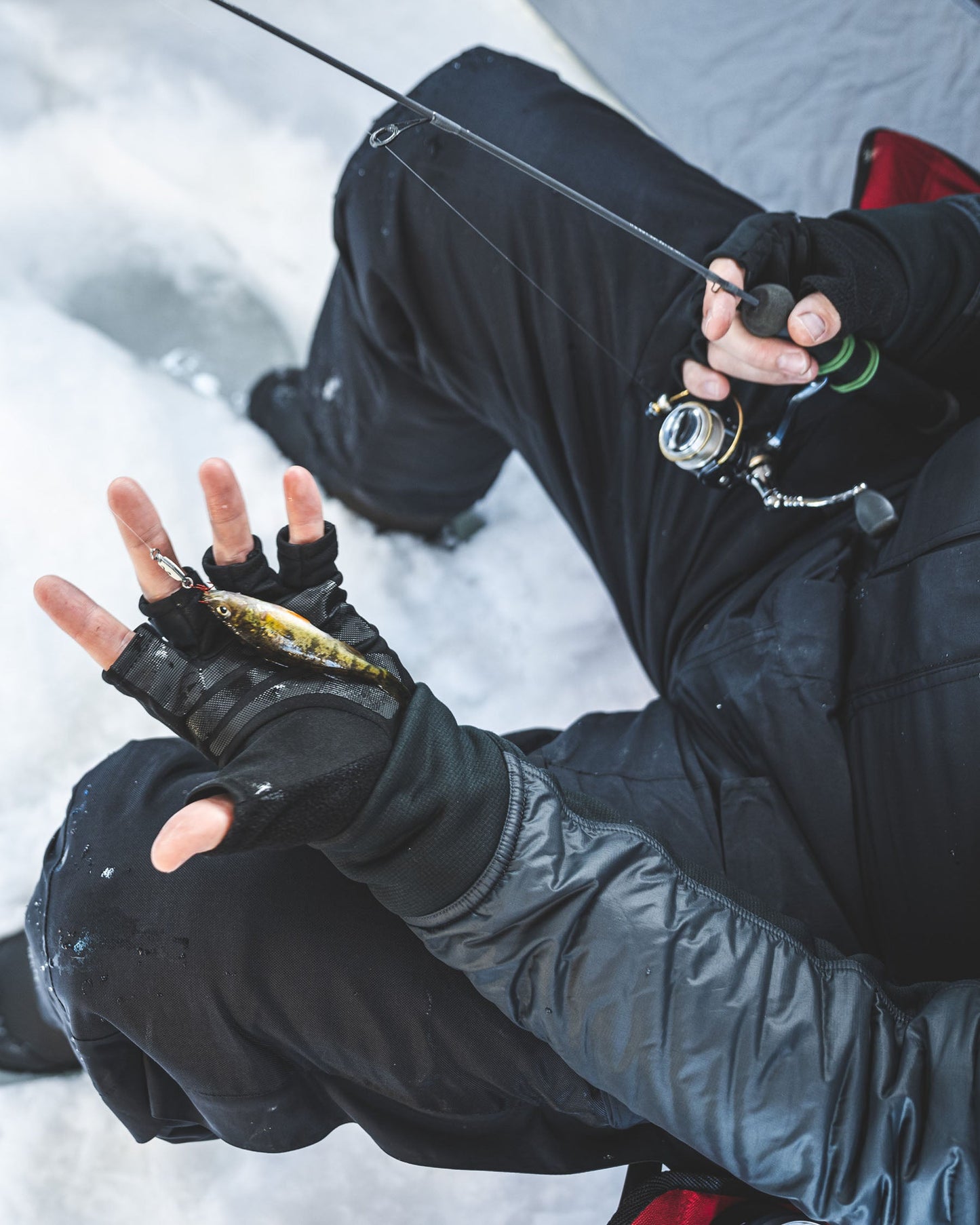 Simms WINDSTOPPER® Half-Finger Fishing Glove For Men
