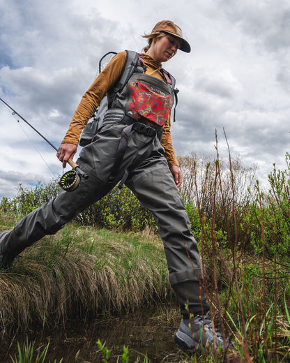 Simms Grateful Dead G3 Guide Waders - Roses Edition For Women|Men