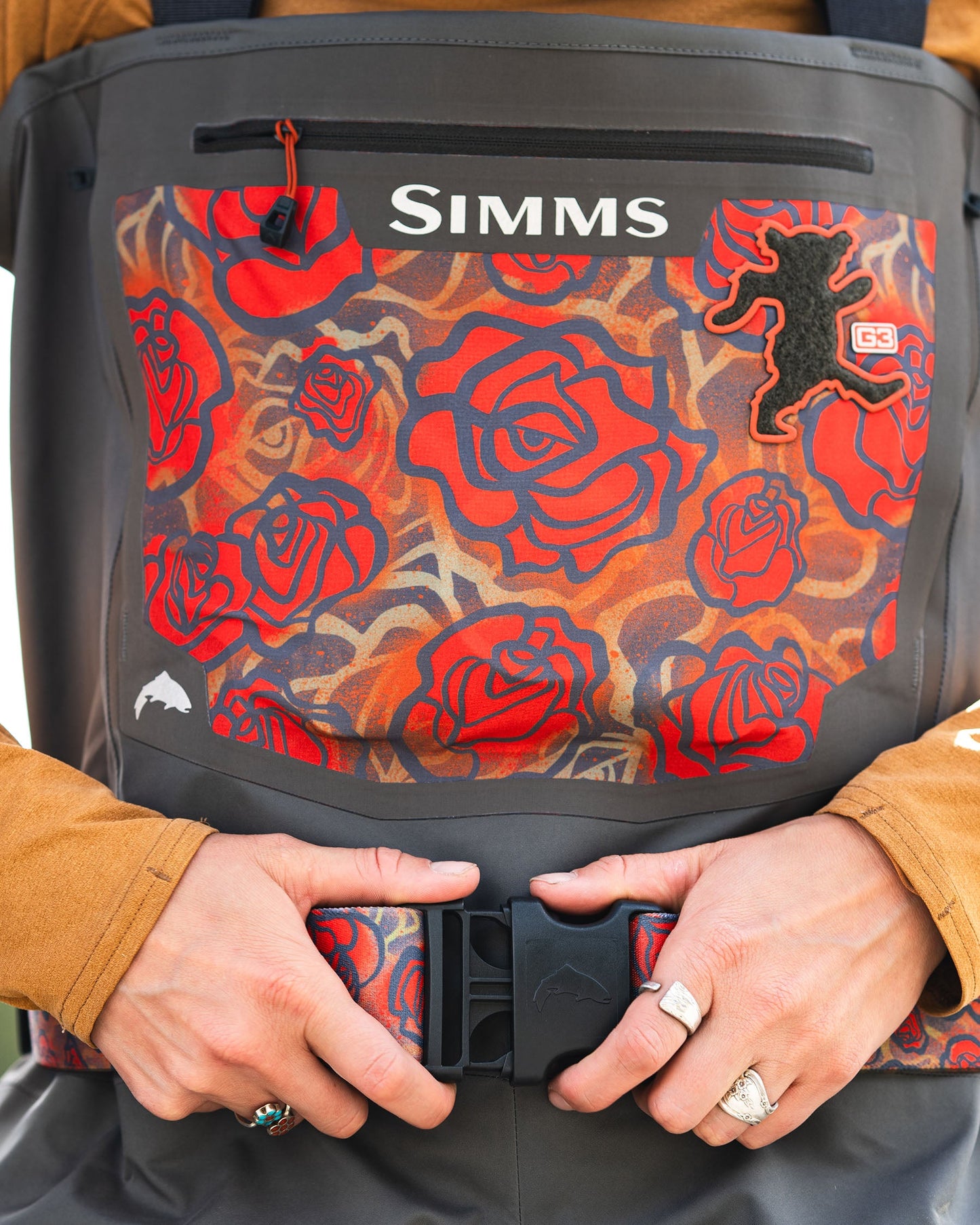 Simms Grateful Dead G3 Guide Waders - Roses Edition For Women|Men