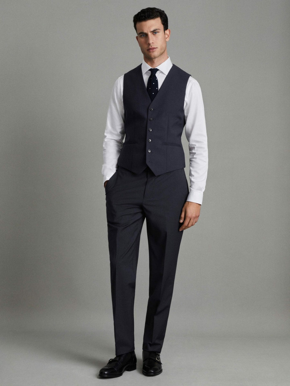 Modern Fit Wool Blend Waistcoat Navy | Men