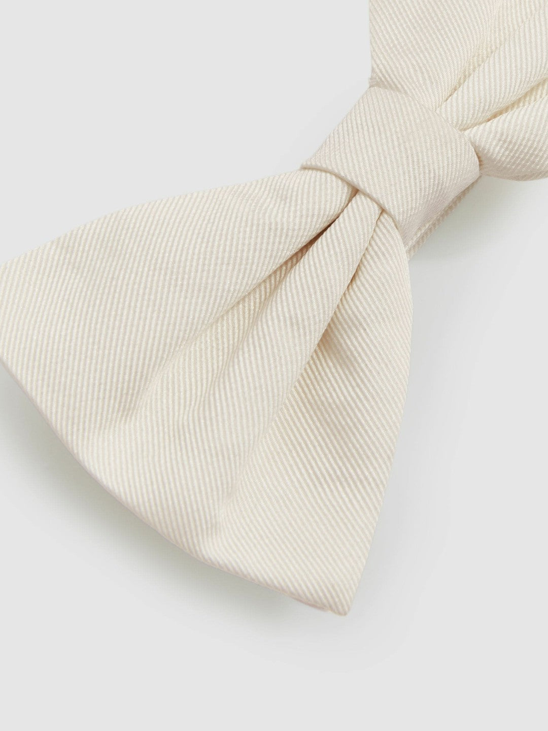 Grosgrain Silk Bow Tie Light Ivory | Men