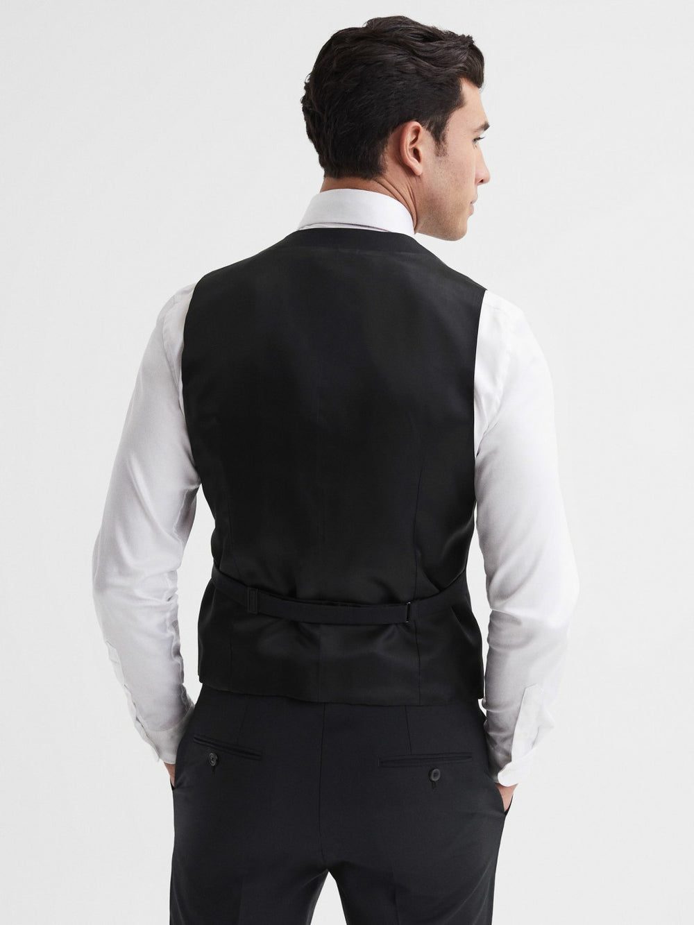 Modern Fit Travel Waistcoat Black | Men
