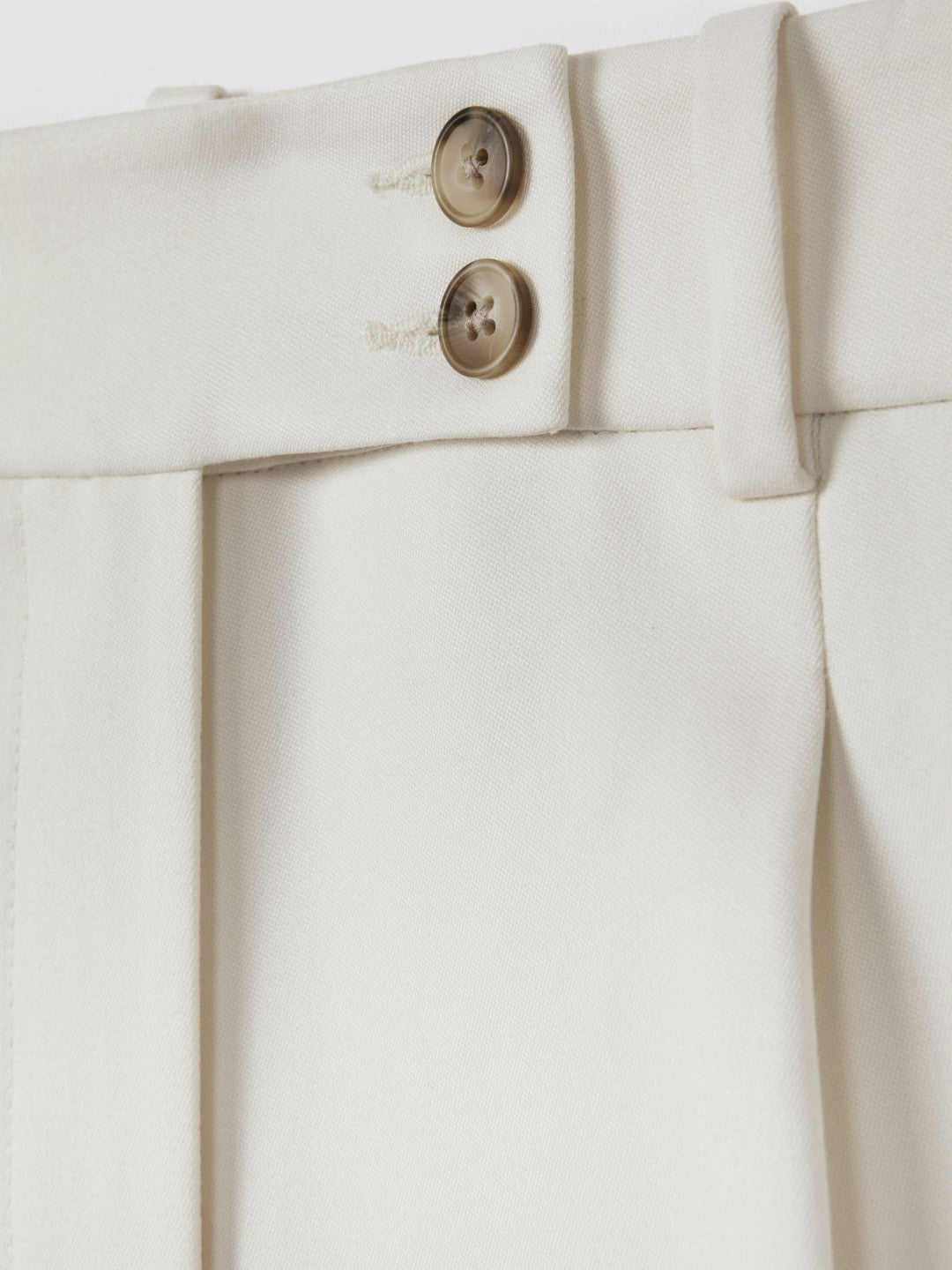 Front Pleat Tailored Shorts Cream | Women