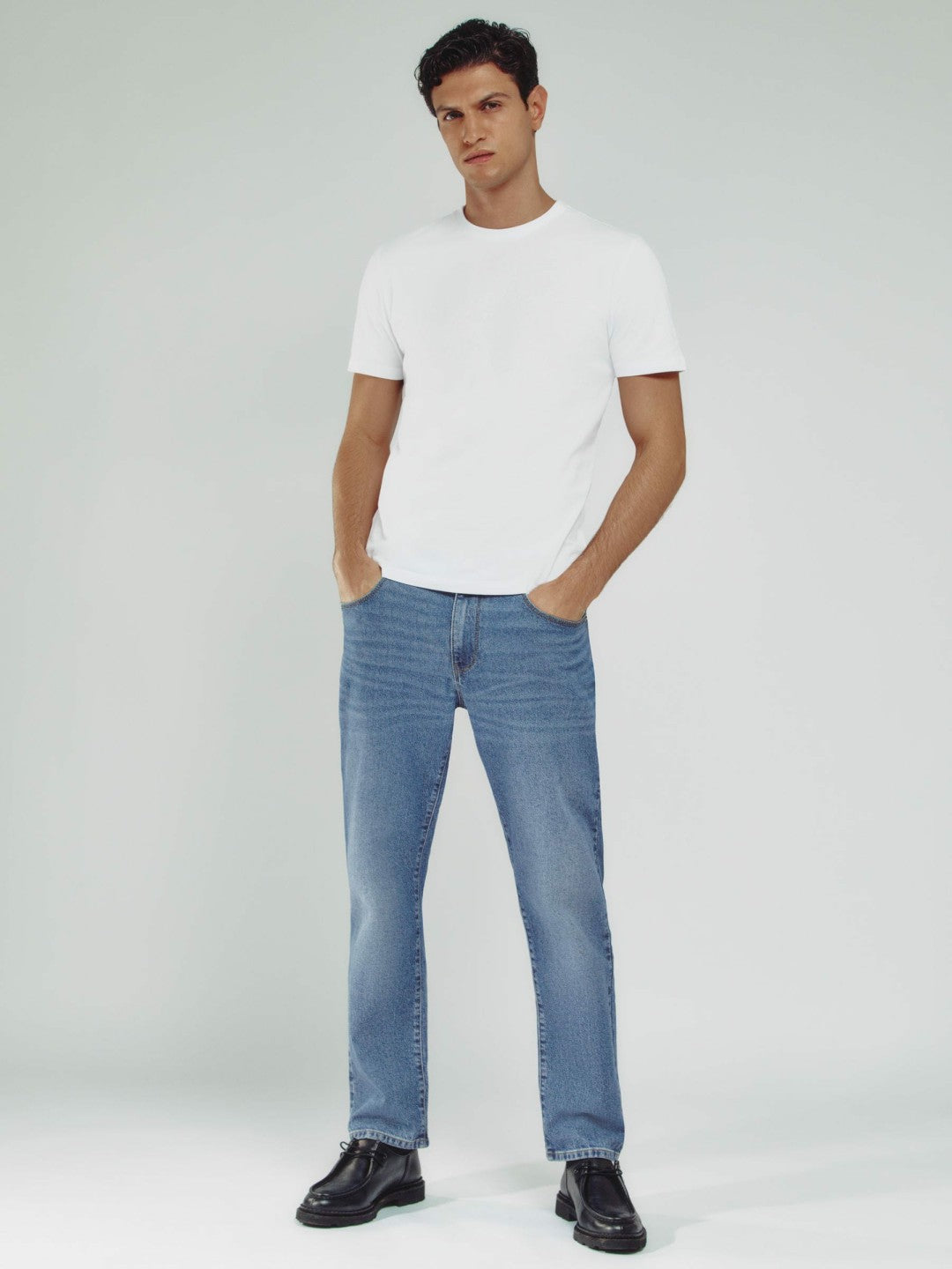 Straight-Leg Jeans Mid Blue Wash | Men