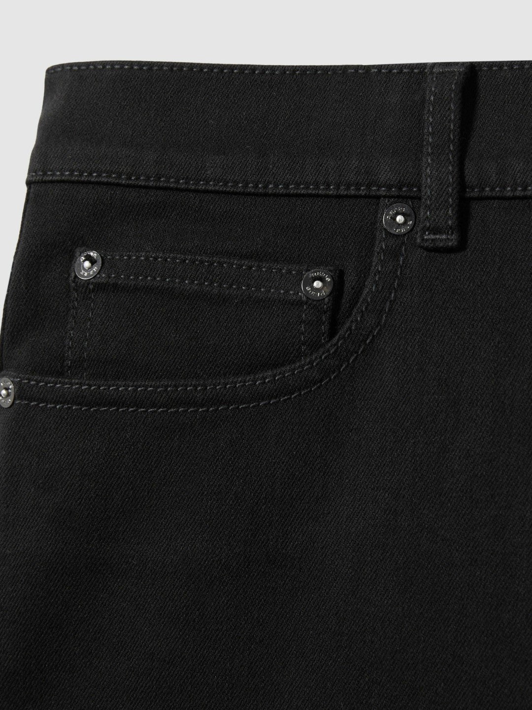 Skinny-Fit Jeans Stay Black | Men