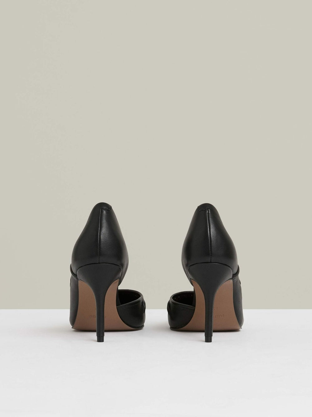 Leather Twist Detail Court Shoes Black | Women