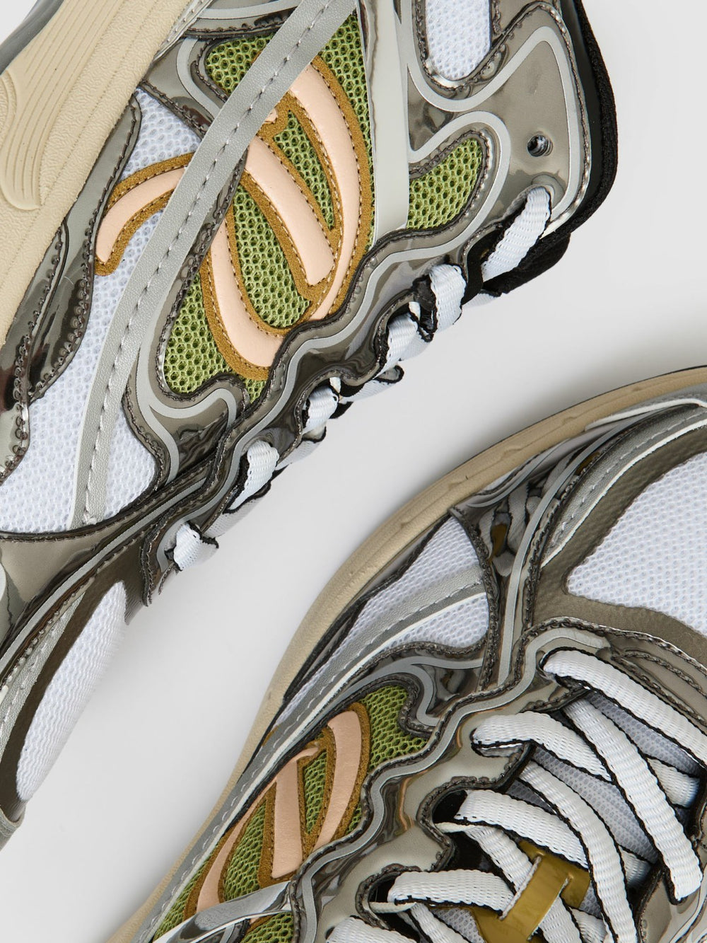 Overlay Logo Running Trainers Gunmetal/Black | Men
