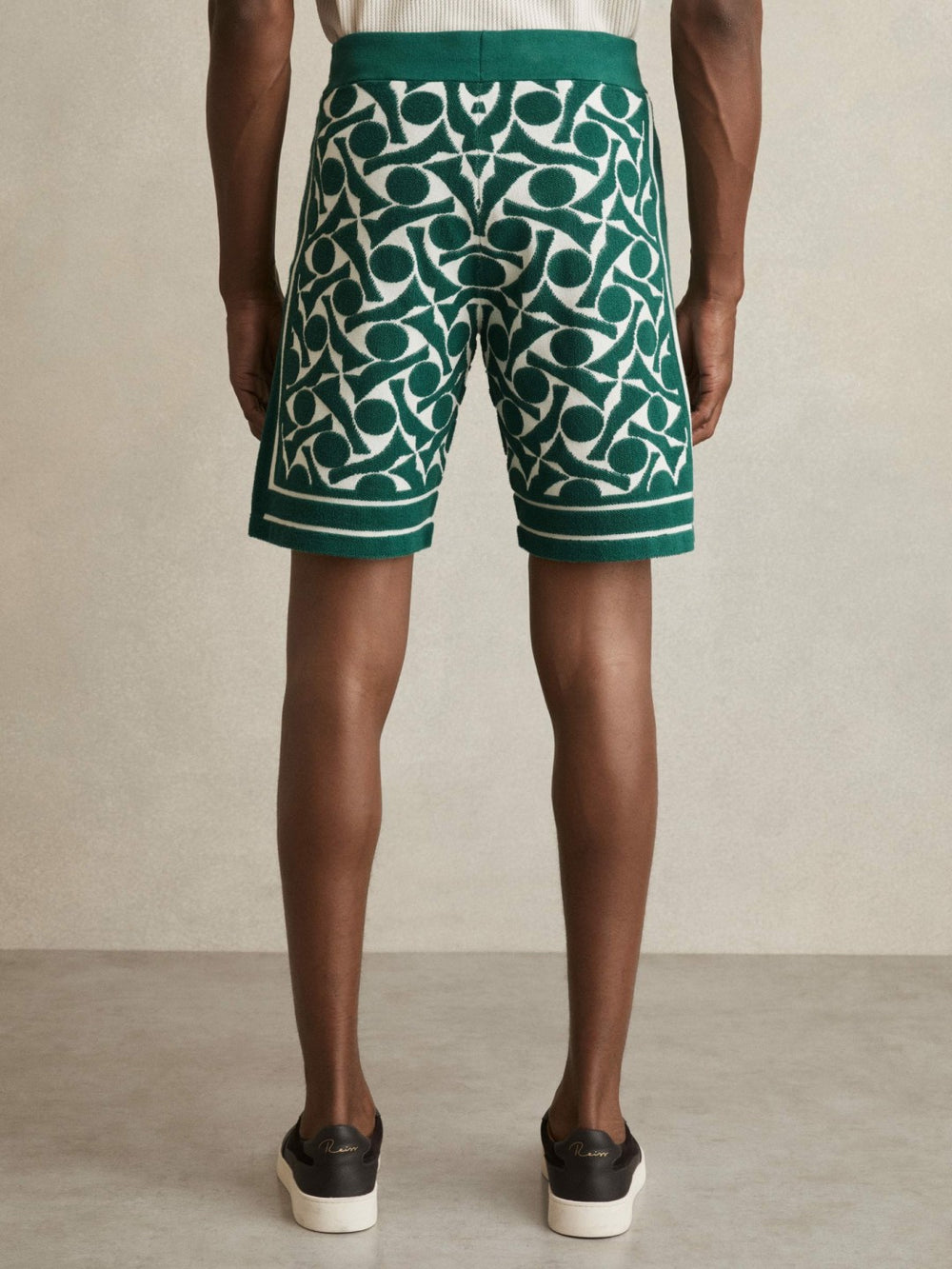 Abstract-Pattern Towelling Shorts Green/White | Men