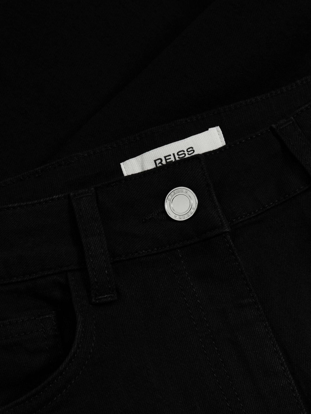 Petite Mid-Rise Flared Jeans Black | Women