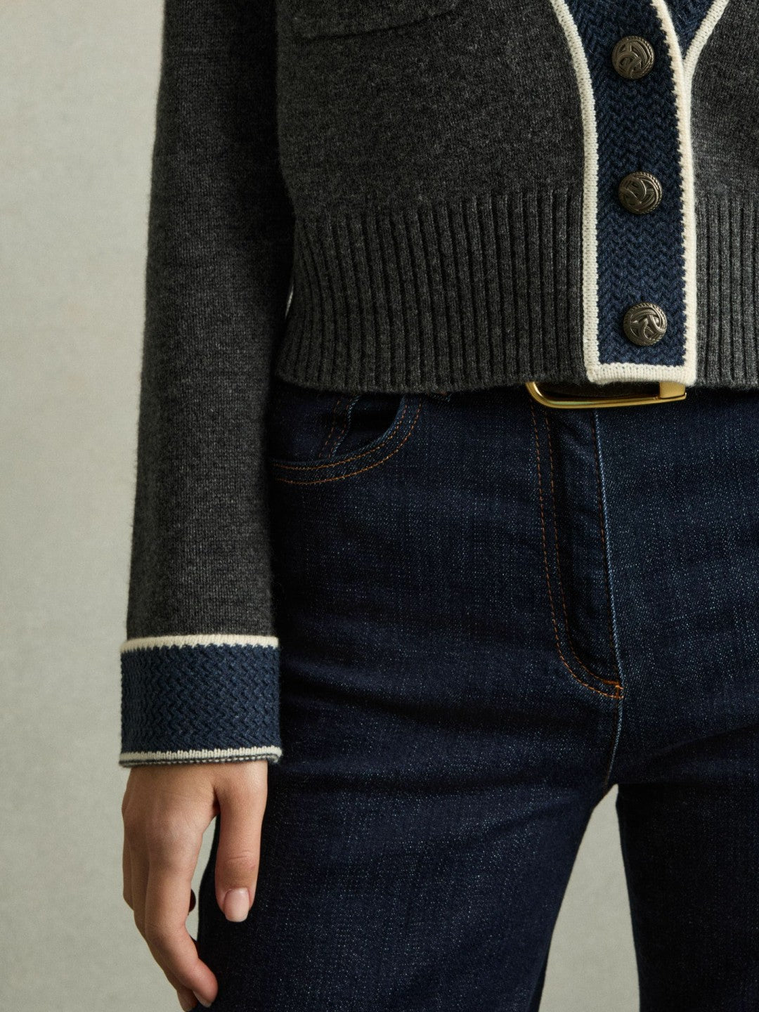 Wool-Cashmere Tipped V-Neck Cardigan Charcoal | Women