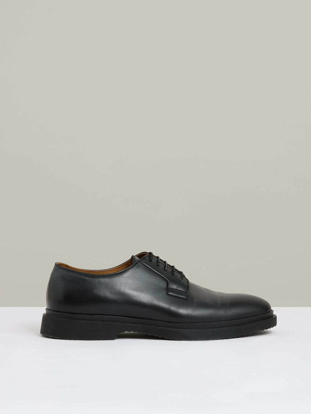 Leather Lace-Up Derby Shoes Black | Men