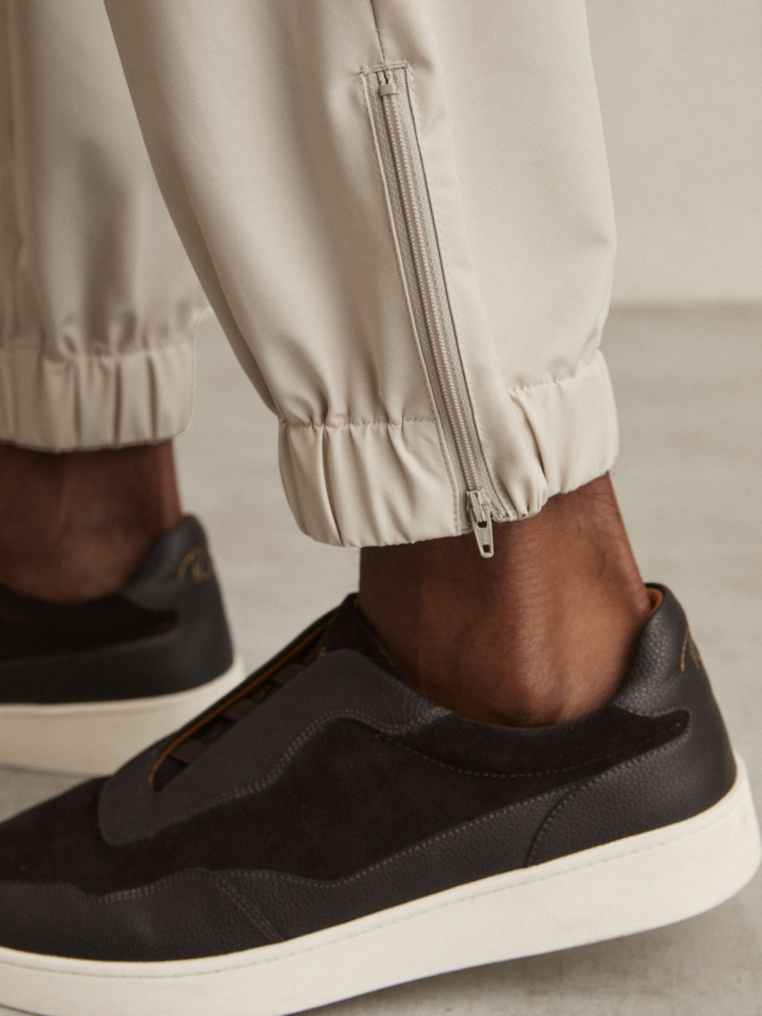 Drawstring Technical Cuffed Trousers Stone | Men