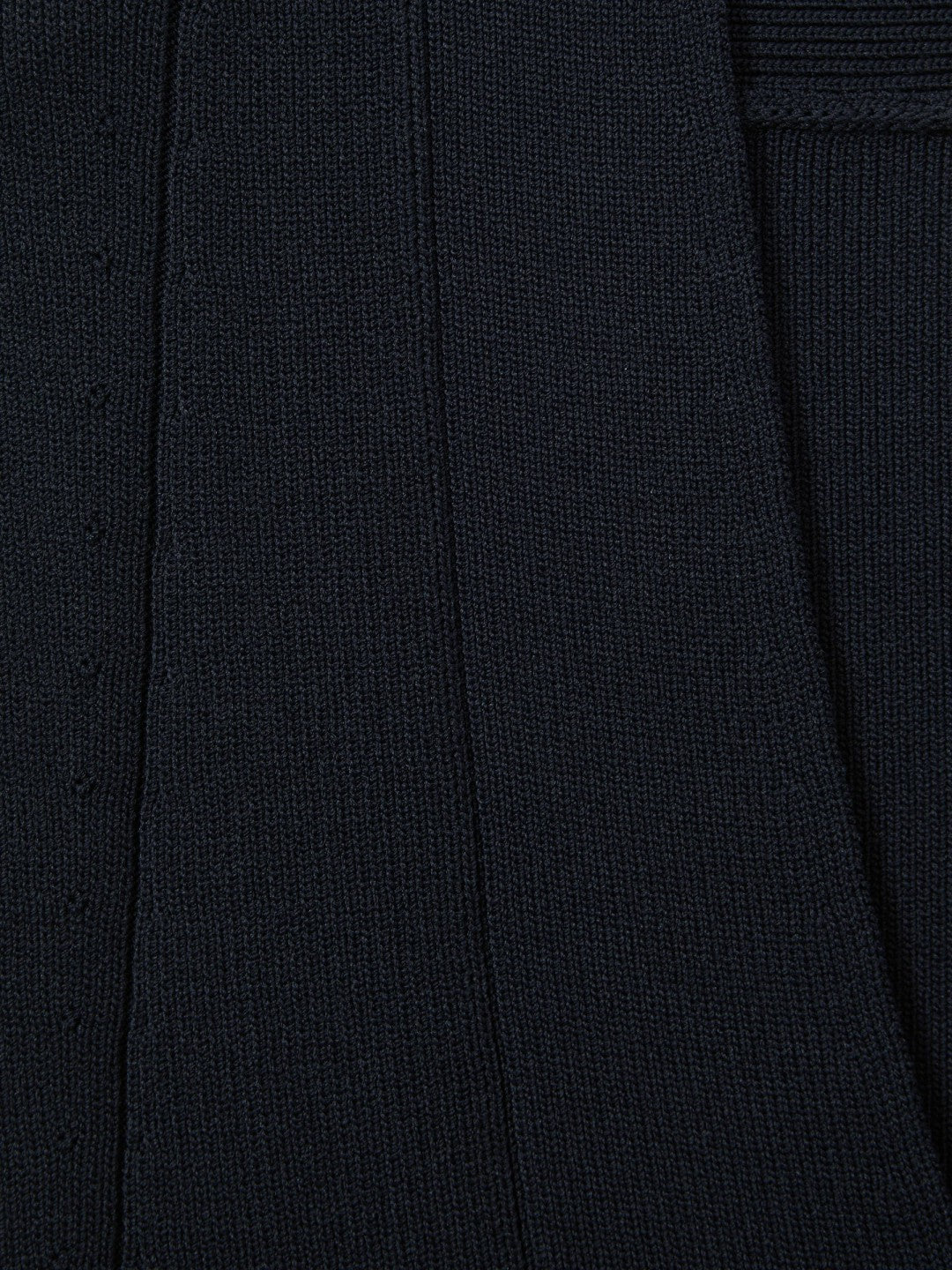 Knitted Sleeveless V-Neck Vest Navy | Women