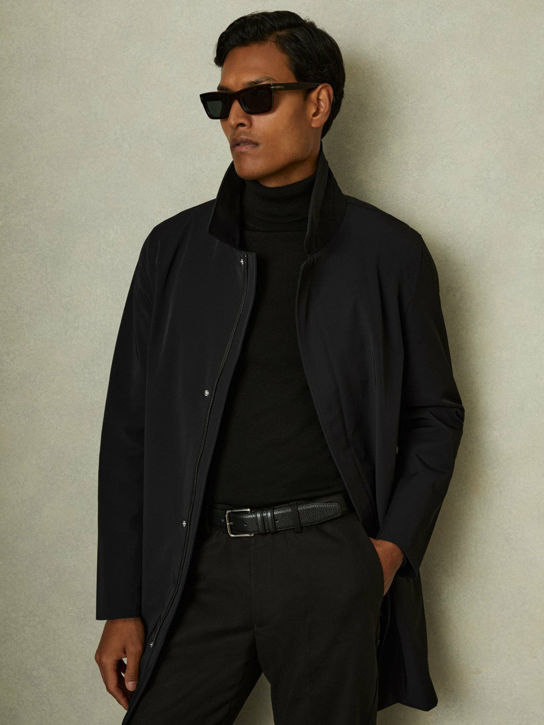 Hybrid Removable Funnel Neck Overcoat Black | Men