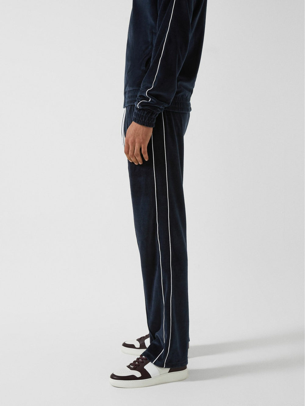 Velour Jogger With Piping Navy | Men
