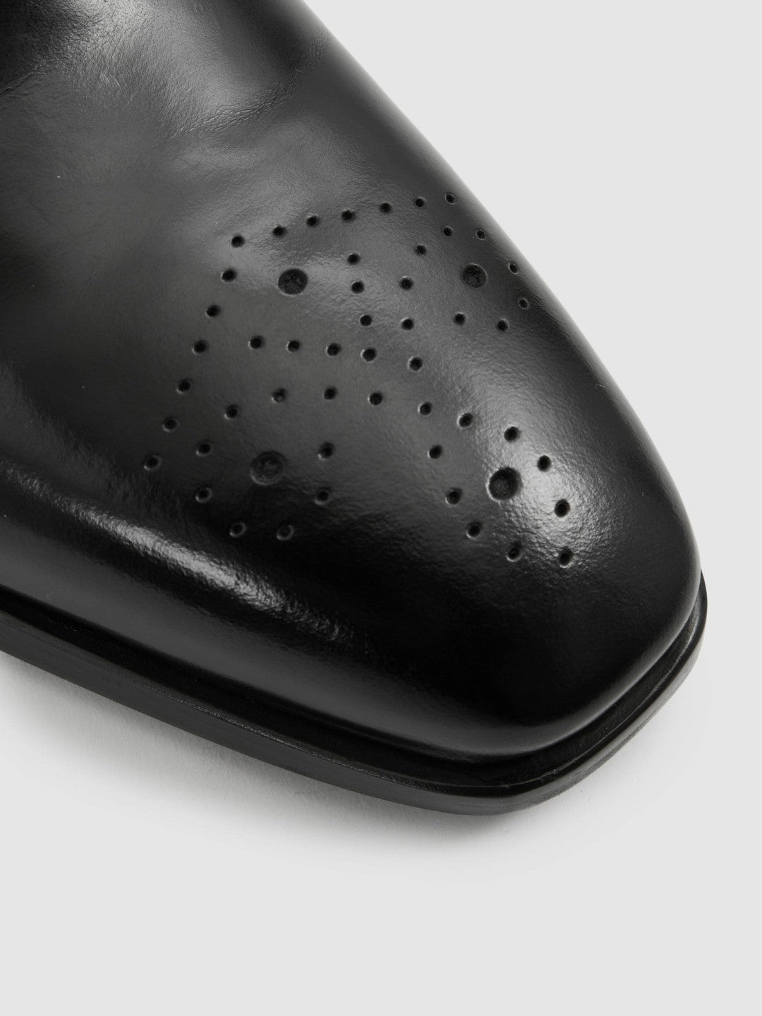 Leather Brogue Detail Lace-Up Shoes Black | Men
