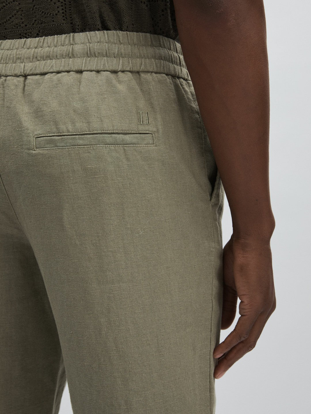 Les Deux Drawstring Trousers Green/Ivory | Men