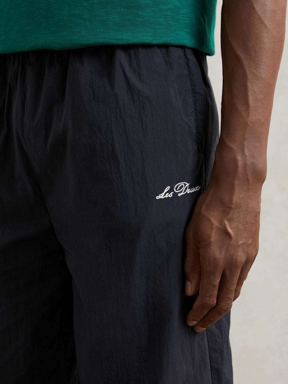 Les Deux Technical Logo Joggers Dark Navy | Men