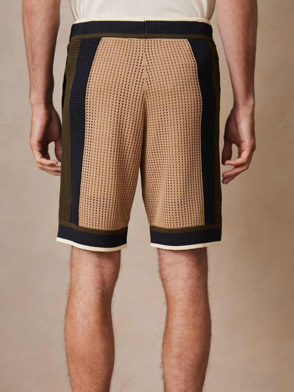 | Ché Crochet Colour-Block Shorts Camel/Green | Men