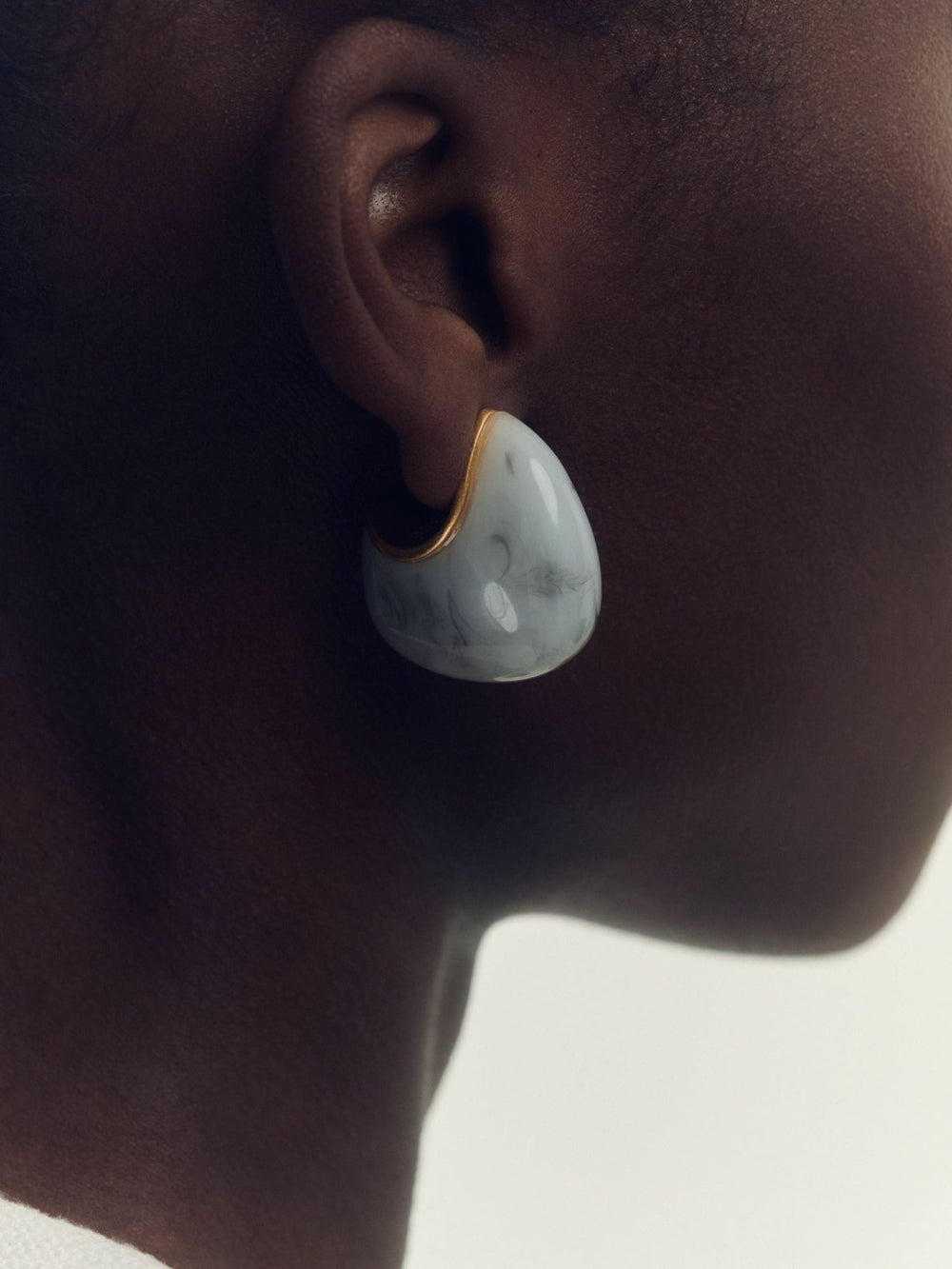 Curve Marble Scoop Earrings Gold Tone | Women