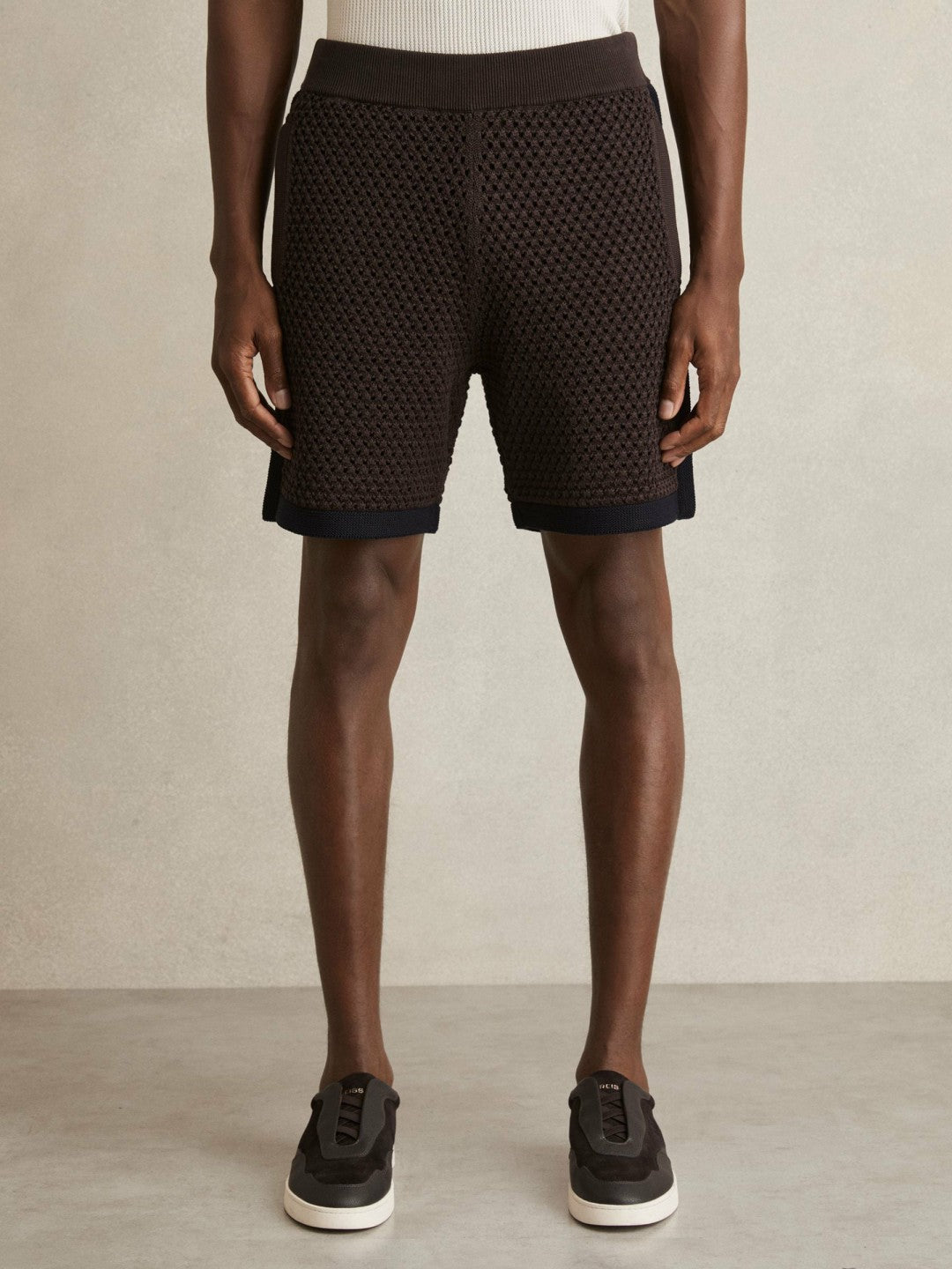 Cotton-Blend Crochet Shorts Chocolate/Navy | Men