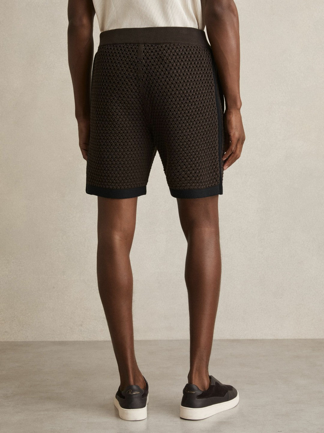 Cotton-Blend Crochet Shorts Chocolate/Navy | Men
