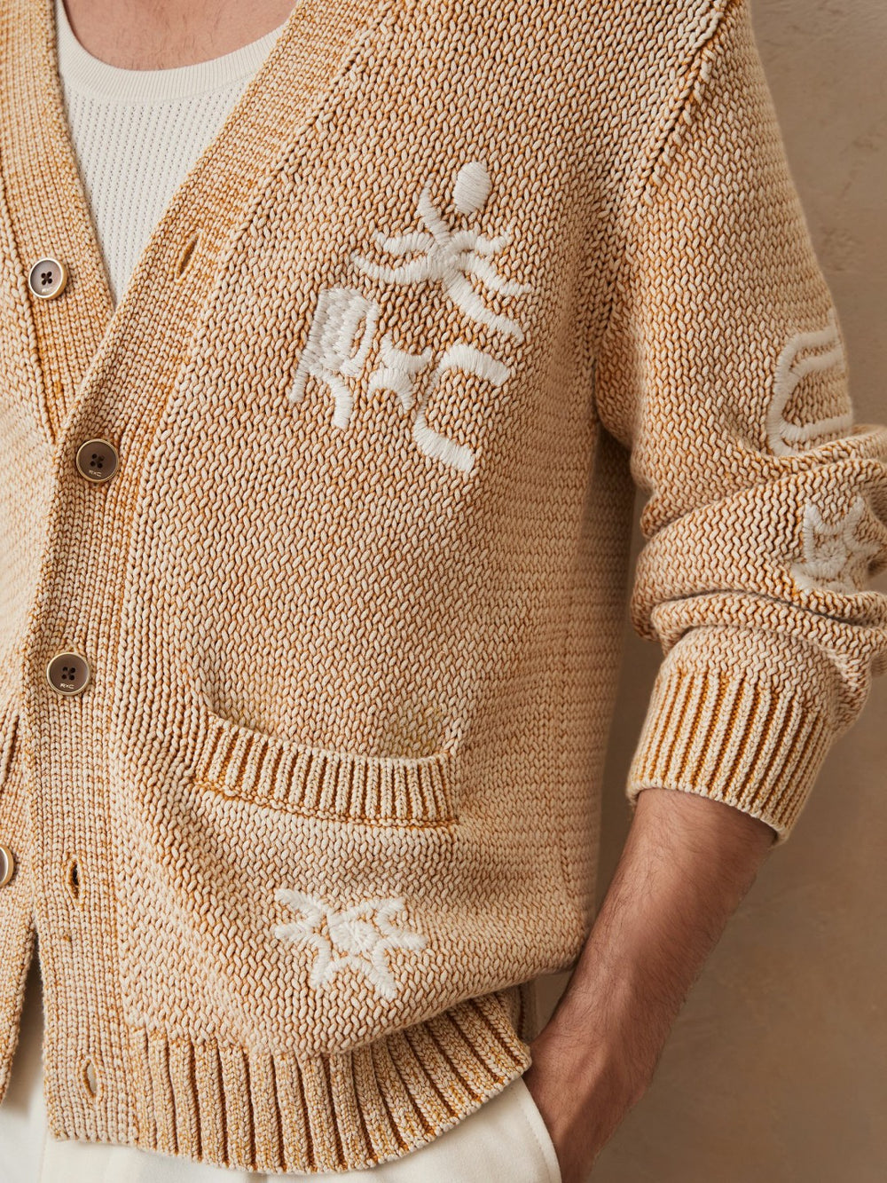 | Ché Motif-Embroidered Cardigan Camel | Men