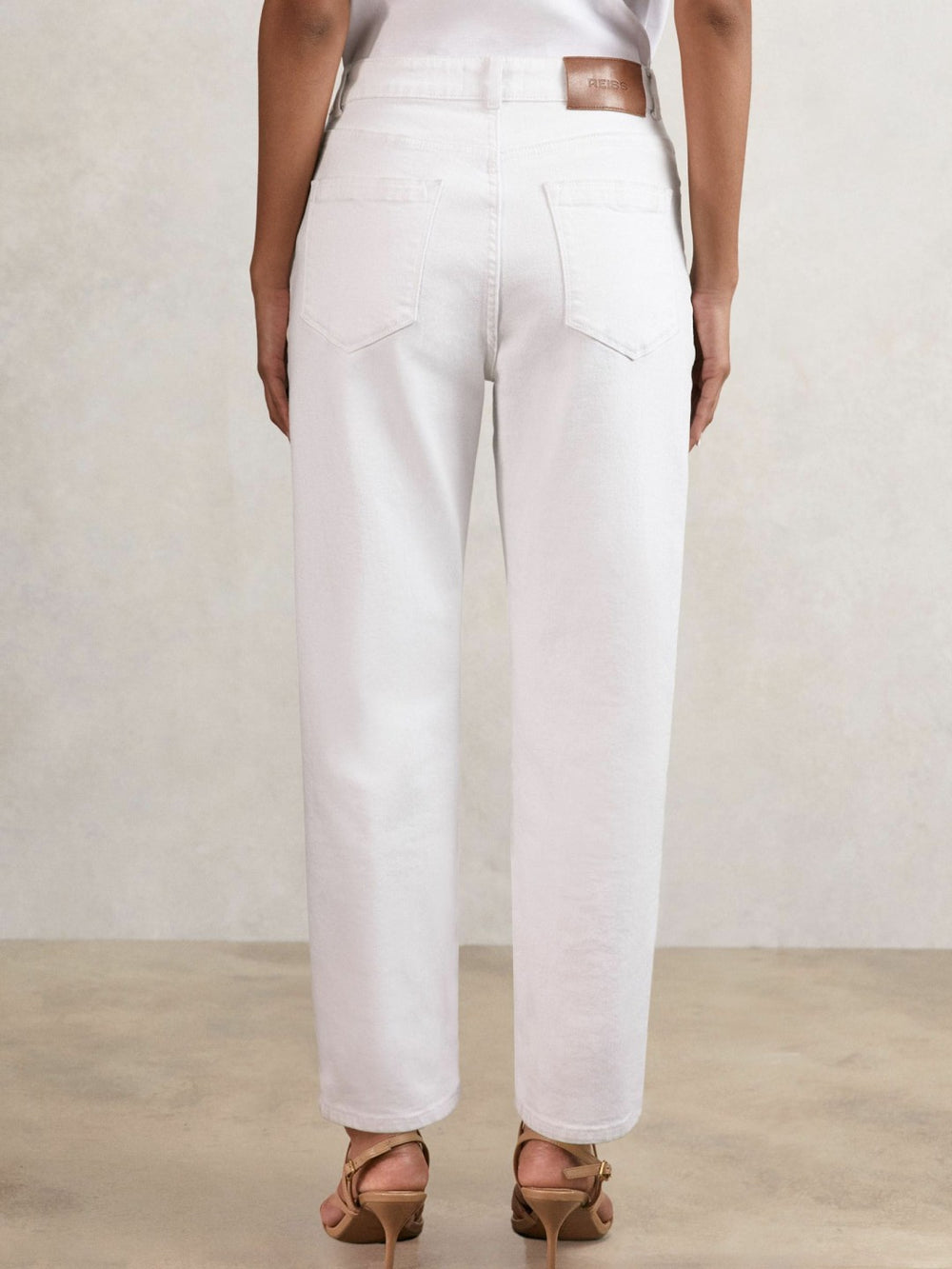 Petite Mid-Rise Straight-Leg Jeans White | Women