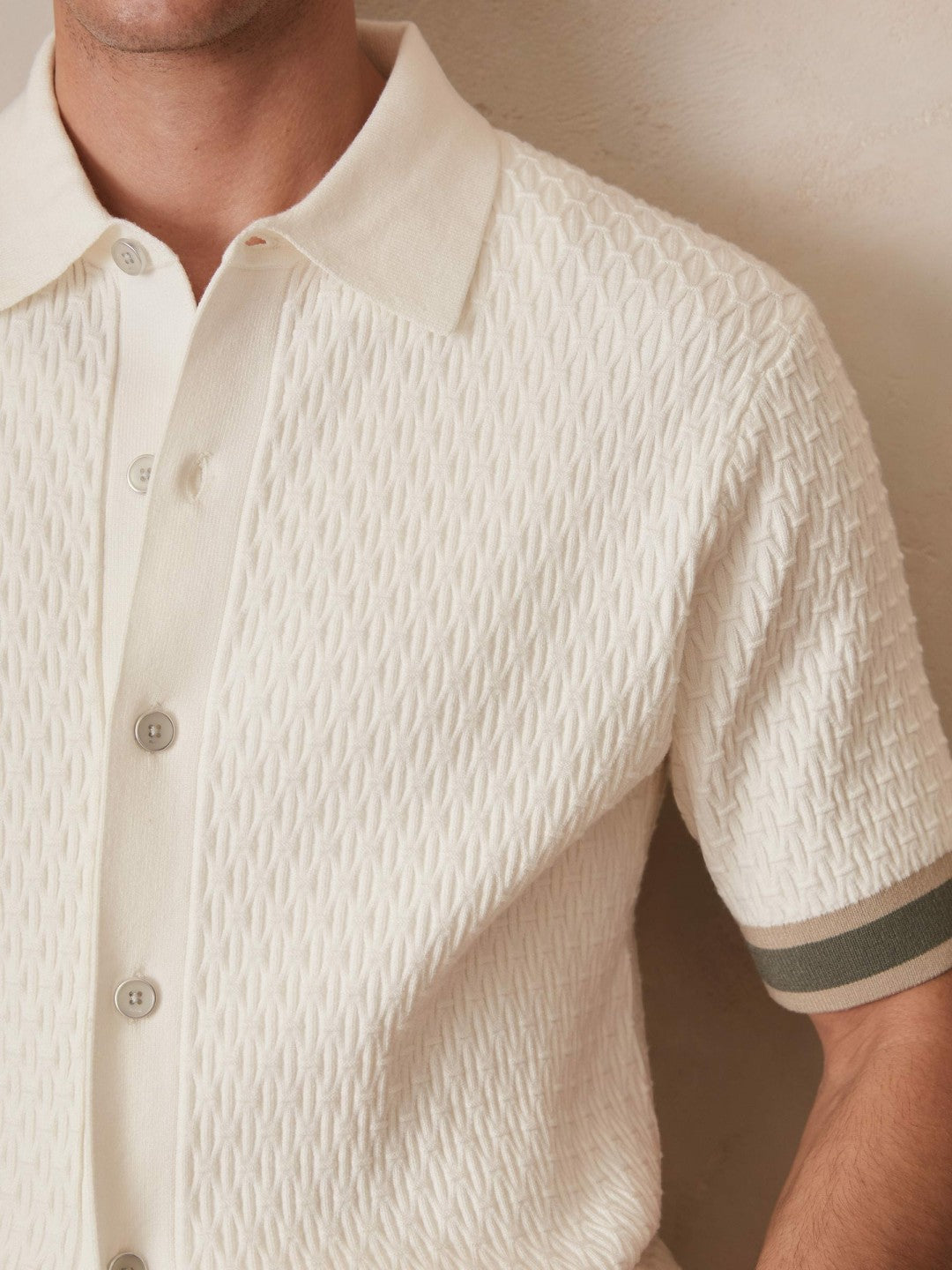 | Ché Textured Cuff-Trim Shirt White | Men