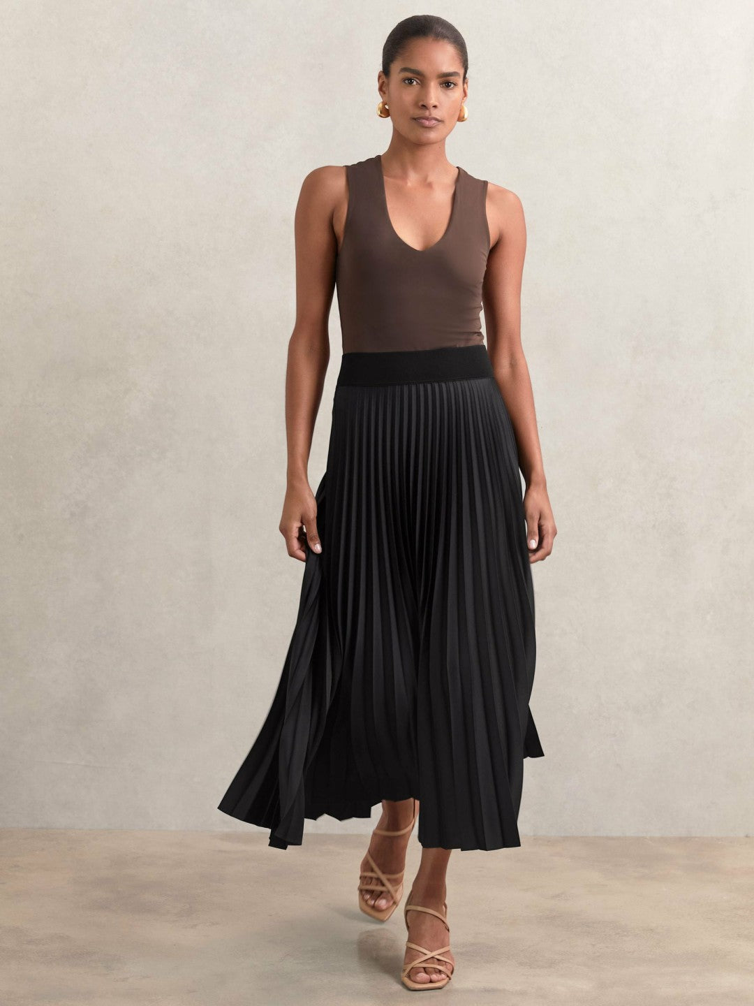 Pleated Midi Skirt Black | Women