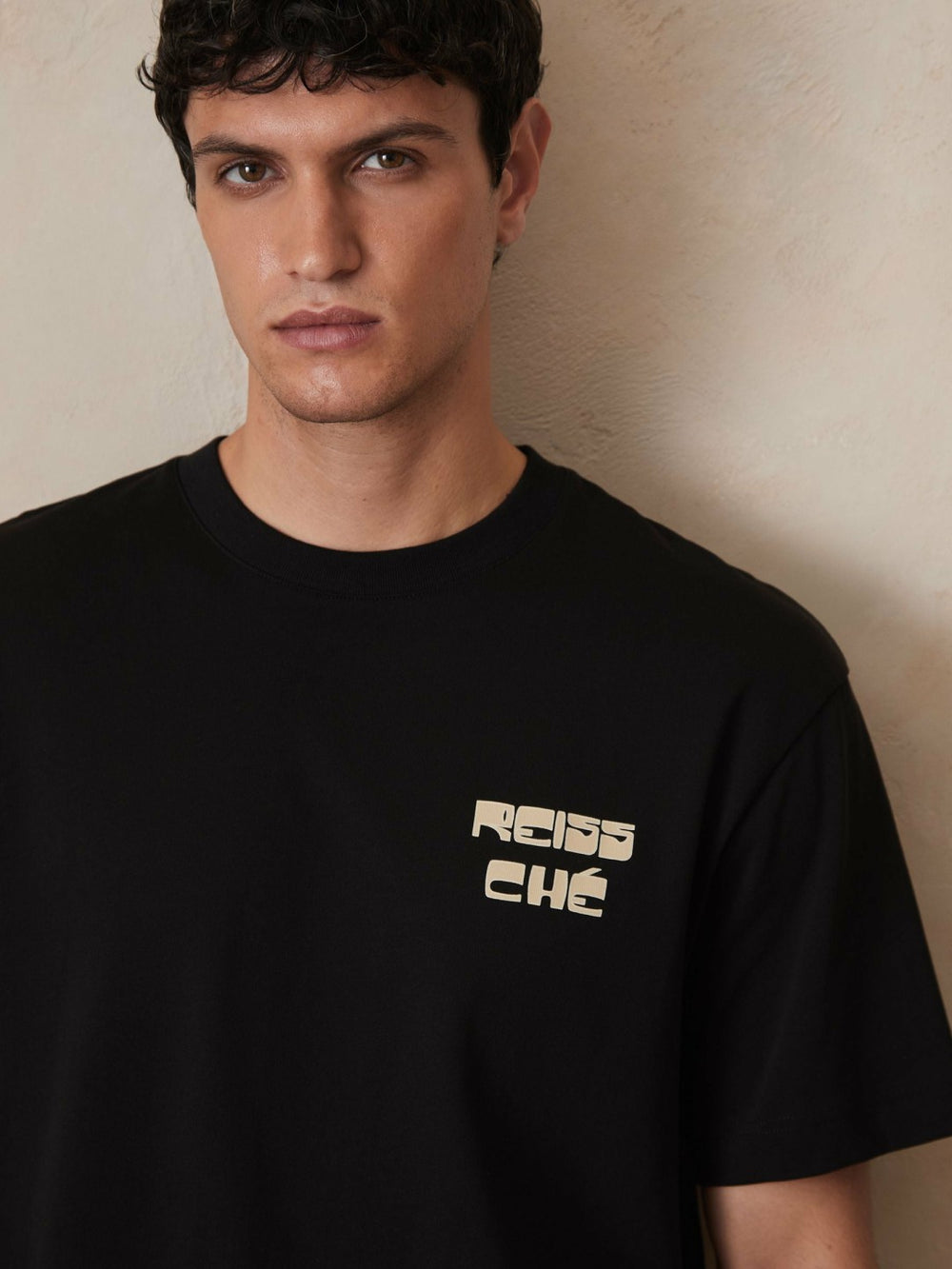 | Ché Cotton Palm-Print T-Shirt Black | Men