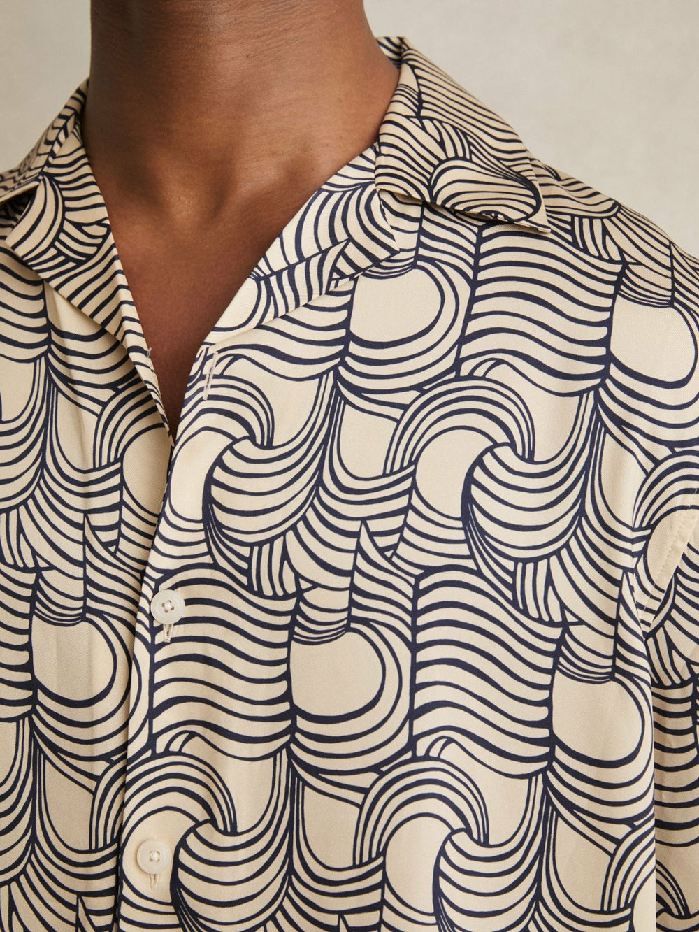Wave Print Cuban Collar Shirt Off White/Navy | Men