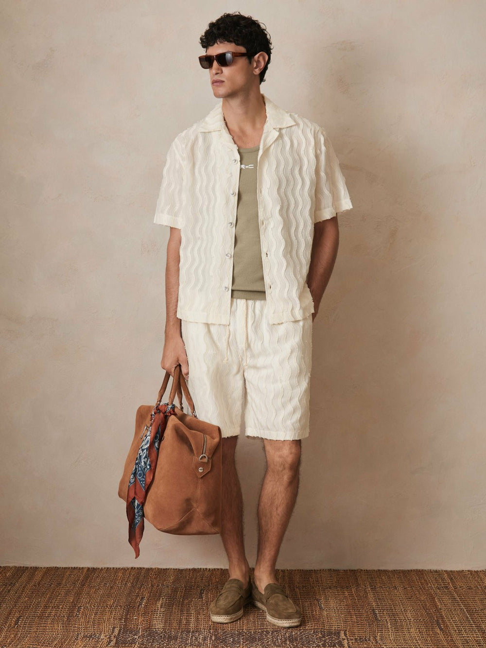 | Ché Fringed-Wave Shorts Off White | Men