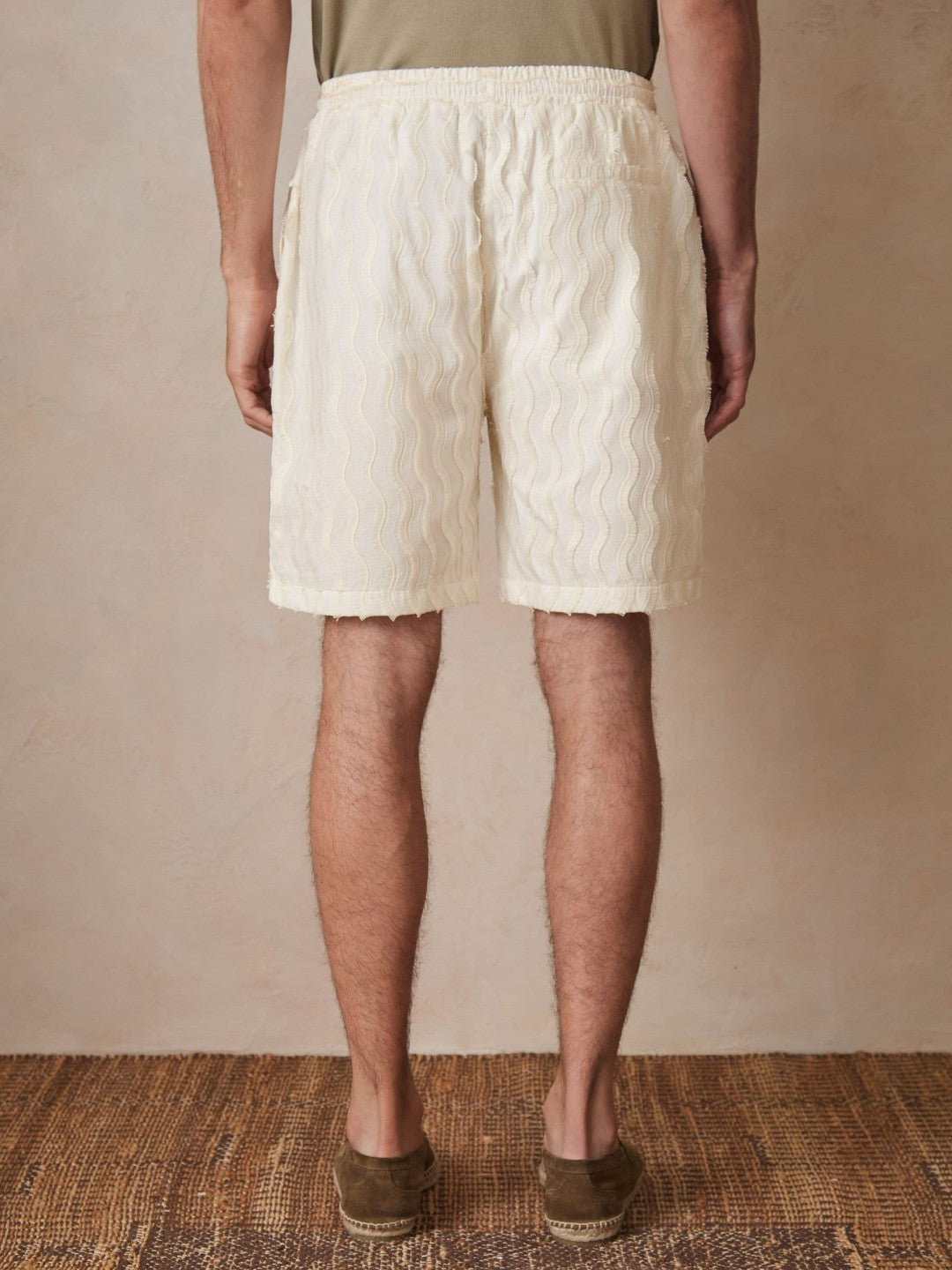 | Ché Fringed-Wave Shorts Off White | Men