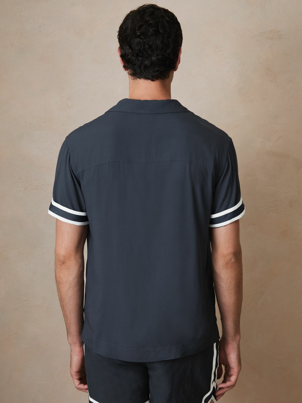 | Ché Stripe-Cuff Shirt Navy | Men
