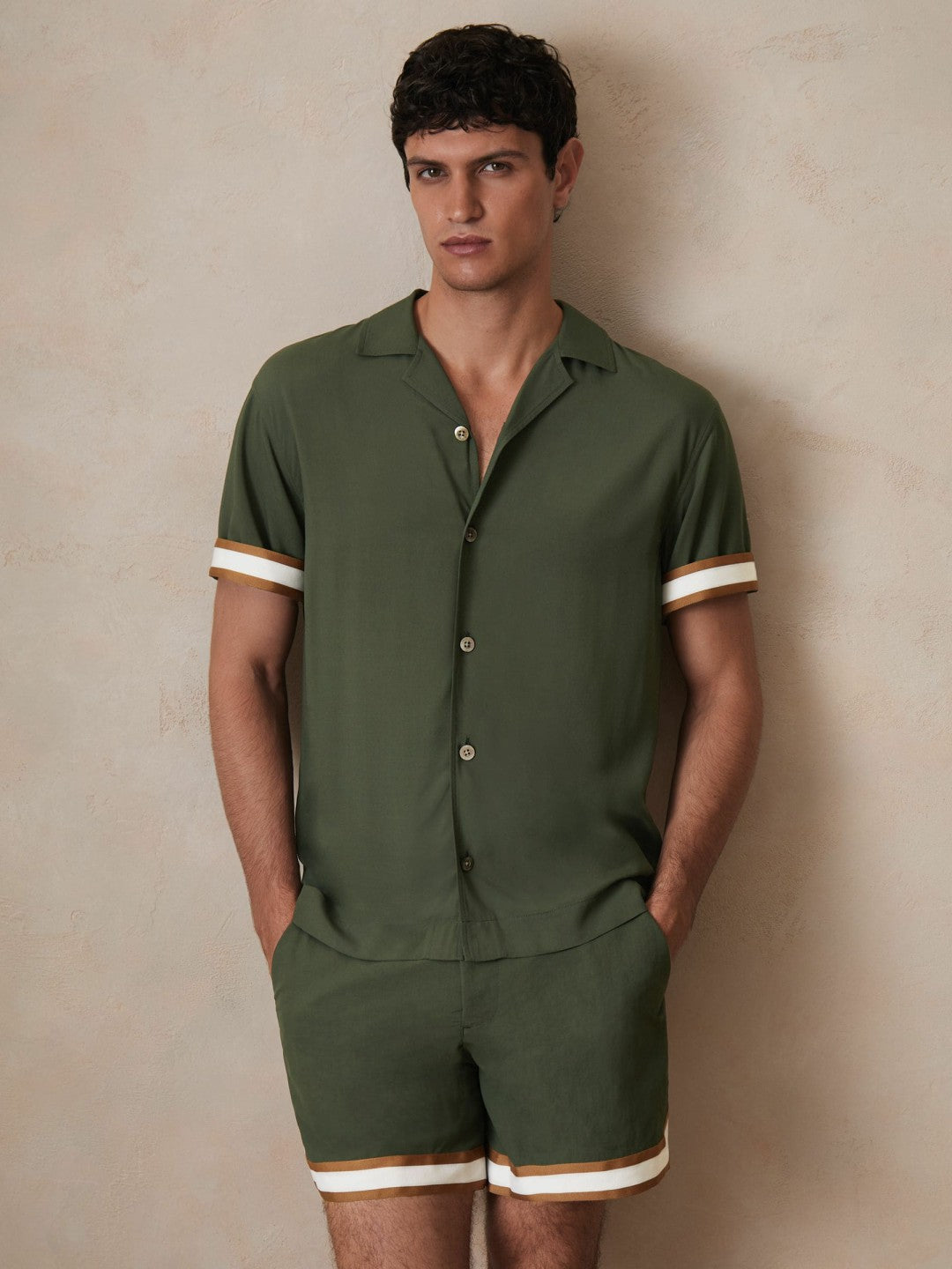 | Ché Stripe-Cuff Shirt Pine Green | Men