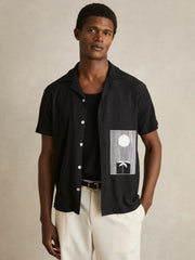 Graphic Print Cuban-Collar Shirt Black | Men
