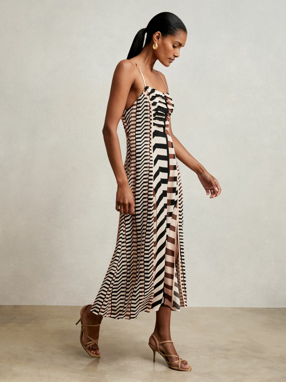 Chevron-Stripe Ruched Midi Dress Black/Brown | Women