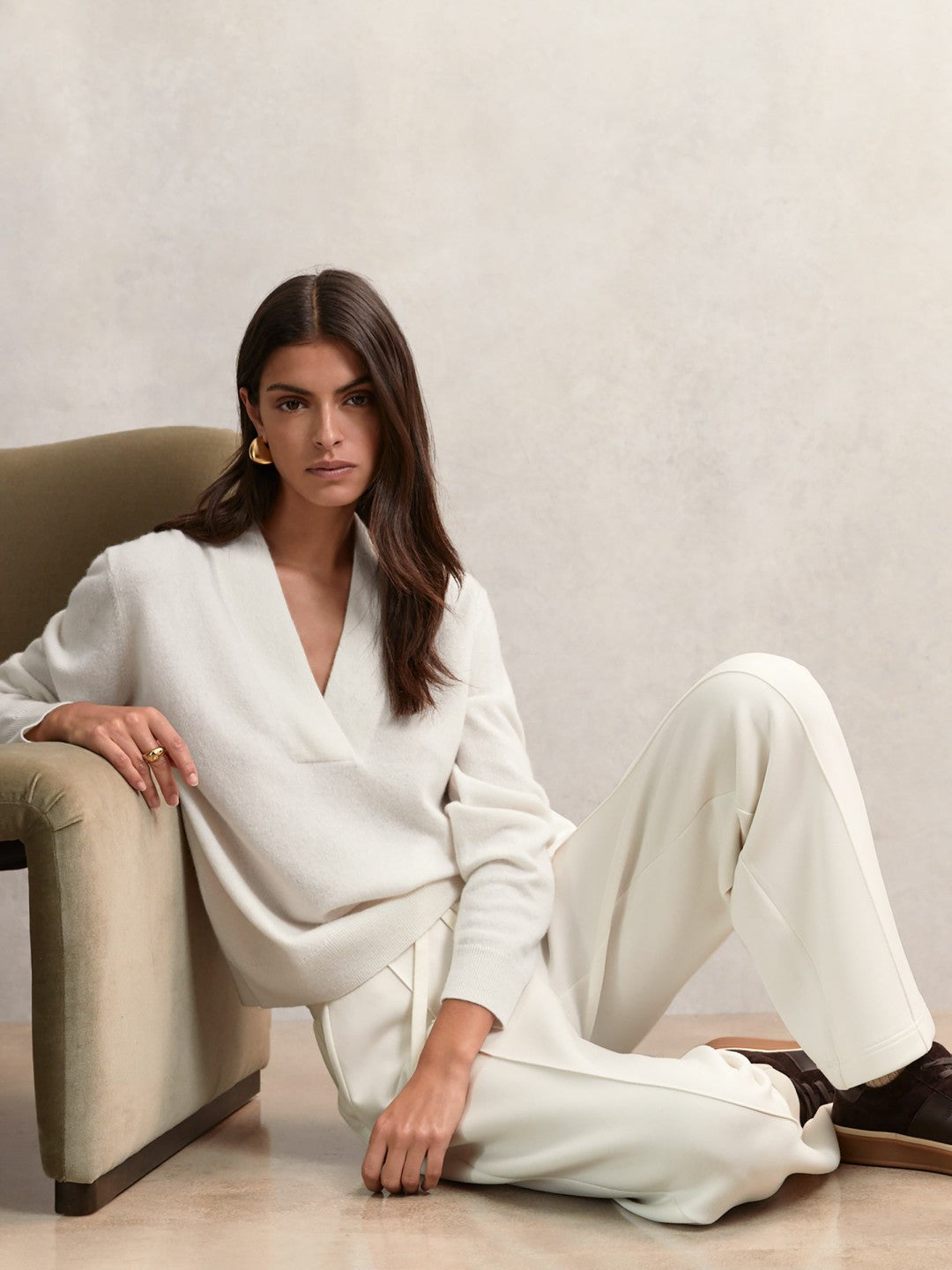 Cashmere V-Neck Jumper Cream | Women