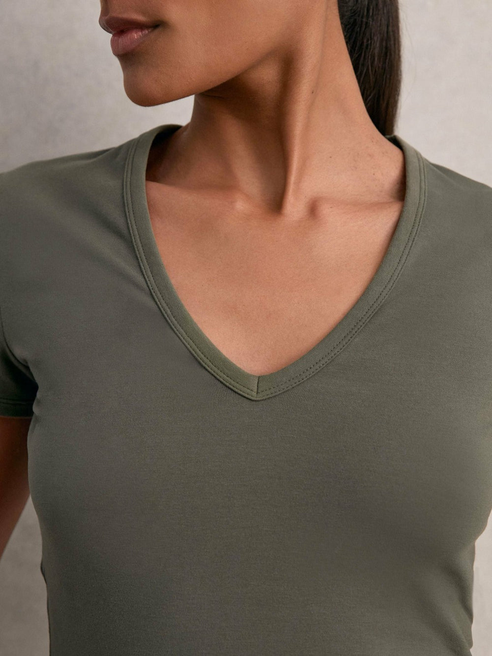 Stretch Cotton V-Neck T-Shirt Khaki Green | Women