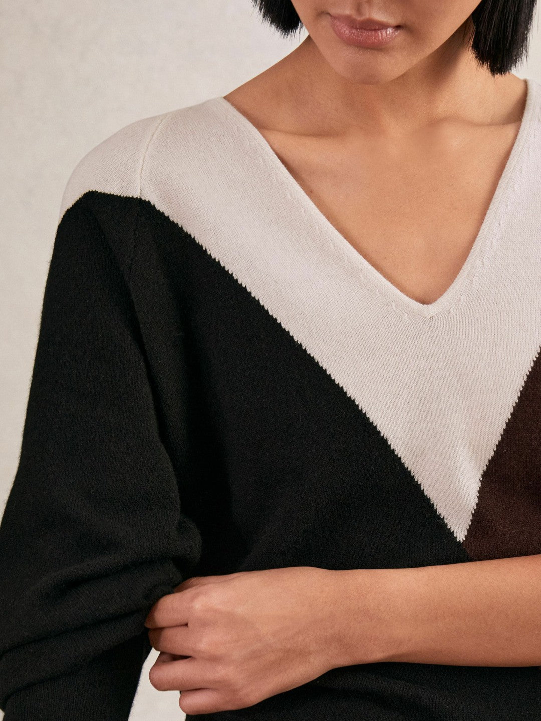 Wool-Blend Colourblock Knit Jumper with Cashmere Black/Burgundy/Cream | Women