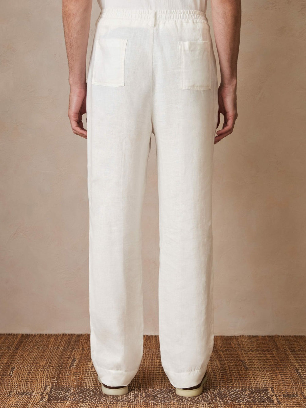 | Ché Linen Wide-Leg Trousers White | Men