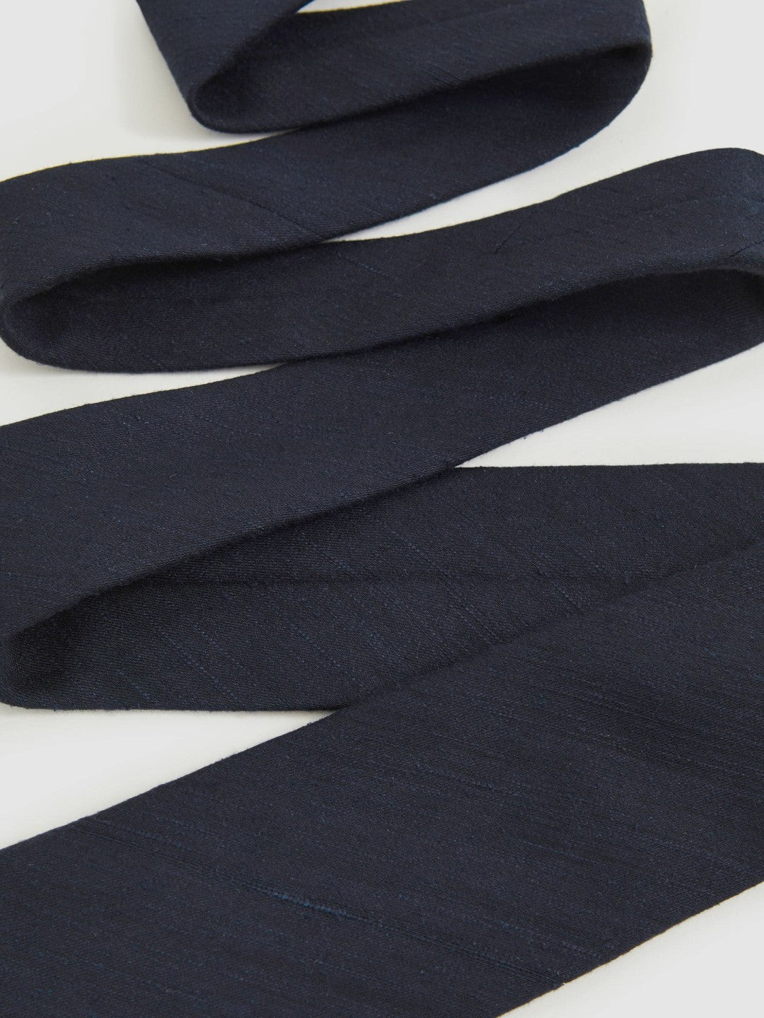 Silk Blend Textured Tie Navy | Men